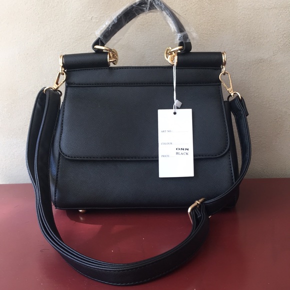 Boutique Handbags - NWT Boutique Handbag